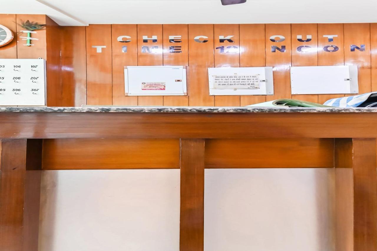 Oyo 49672 Hotel Galaxy Moradabad Extérieur photo
