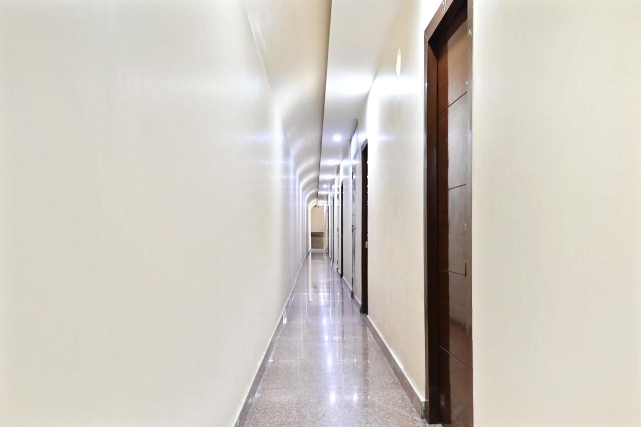 Oyo 49672 Hotel Galaxy Moradabad Extérieur photo